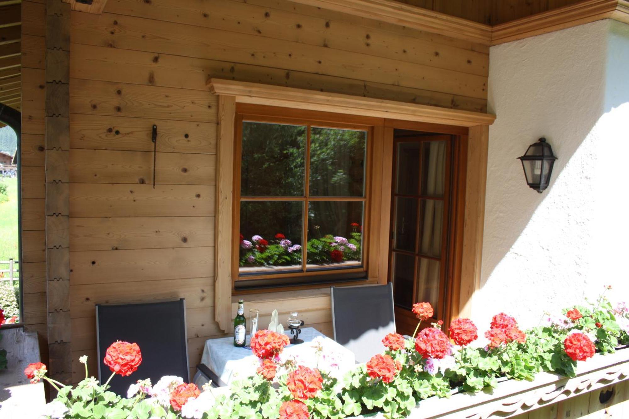 Aparthotel Vronis Waldhaus Adults Only Mayrhofen Camera foto